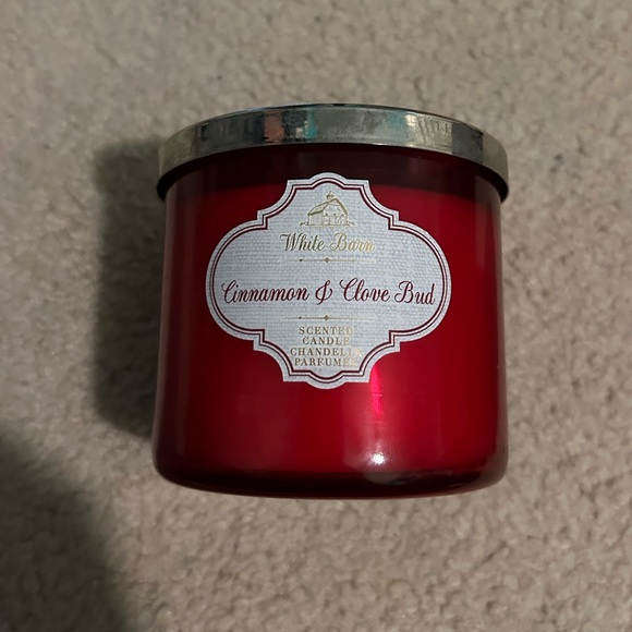 NEW Bath and Body Works Cinnamon & Clove Bud 3 Wick Candle - Picture 1 of 4